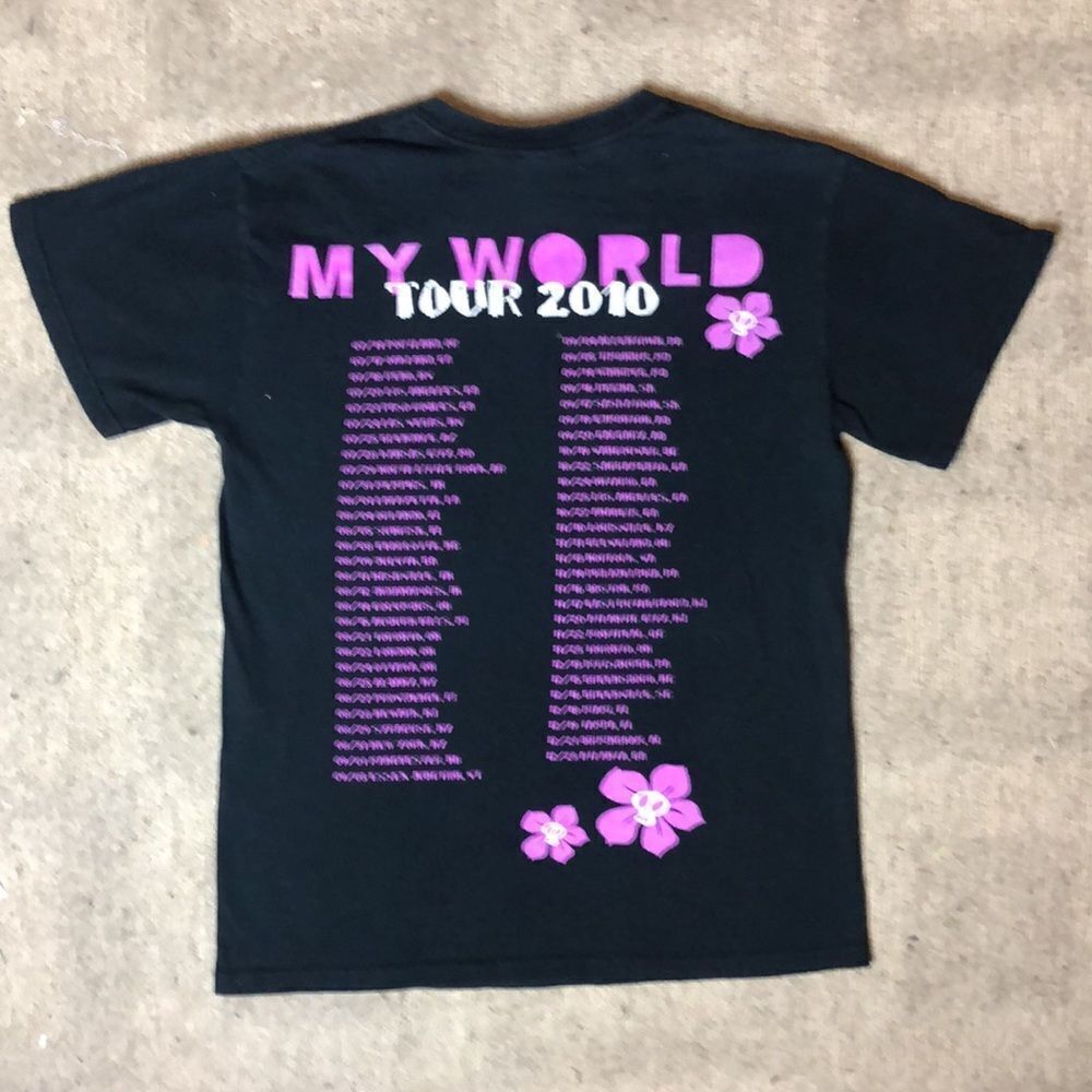 Vintage 2010 Justin Bieber World Tour Concert Tee | 2-Sides | Small - Picture 6 of 8